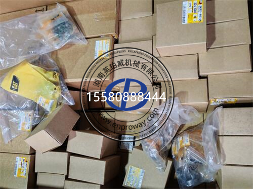 卡特挖機C6.4發動機：工程